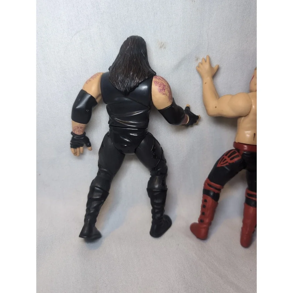 3x WWE Jakks Pacific 1997 The Undertaker, Kane, Road Warrior Wrestlers Figure